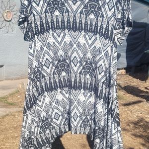 Chelsea & Theodore Geometric Tunic